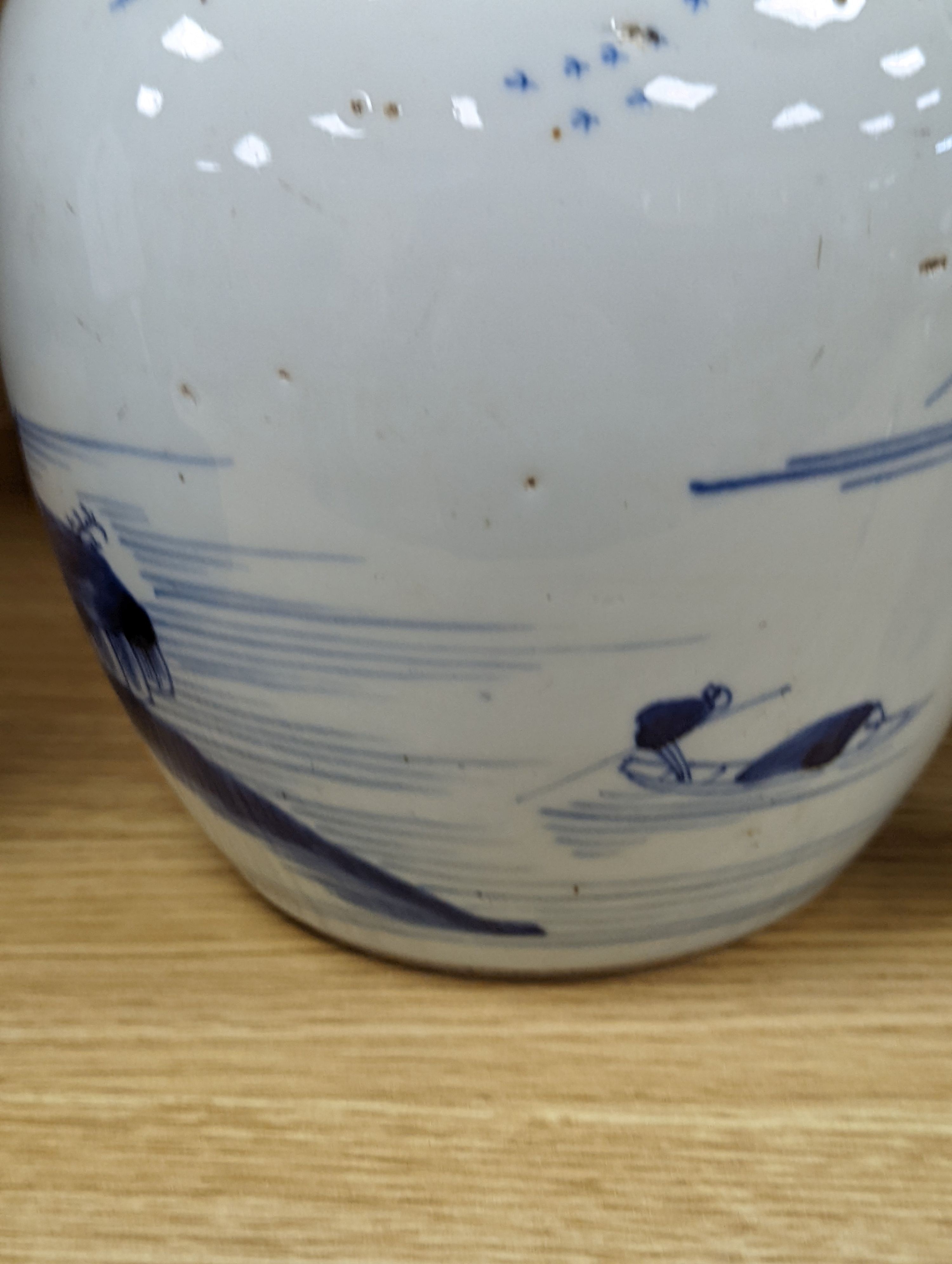 An 18th century Chinese blue and white ginger jar, 18cm